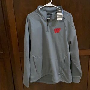 Men’s L Adidas Wisconsin Badger sweatshirt